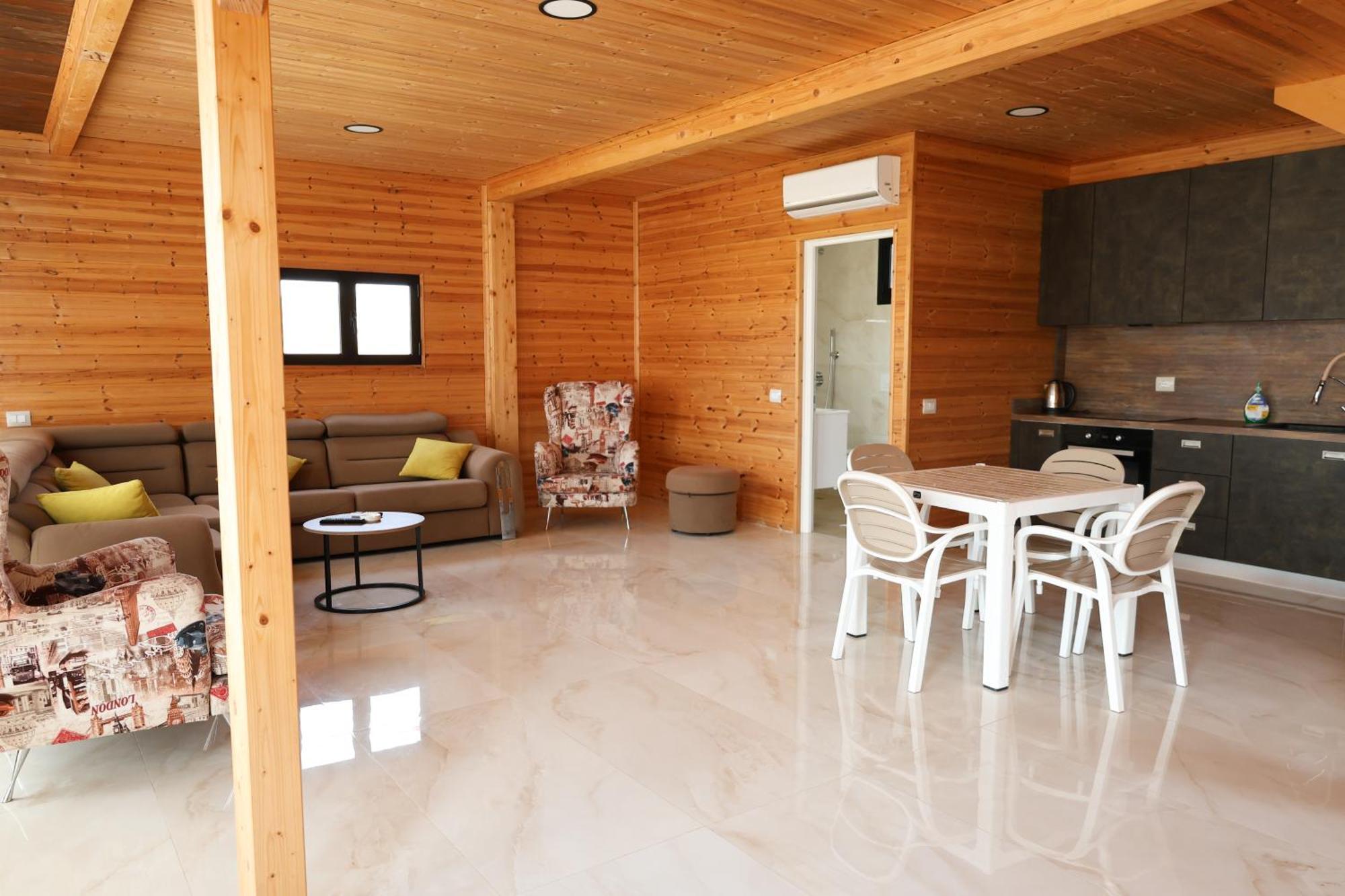 Posh Villa 1 Кавая Екстериор снимка